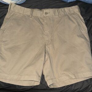 Uniqlo Tan Flat Front Shorts Versatile Summer Essential